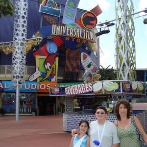 Meet your Posher, Carmela